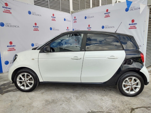 Imagen 10 de 14 de Smart Fourfour 8.9i Passion Turbo At 2018