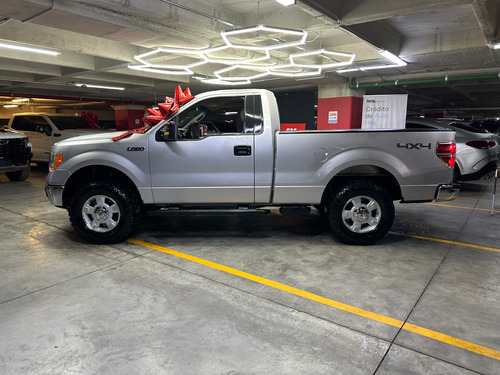 Ford Lobo 5.4 XLT Cab Reg 4x4
