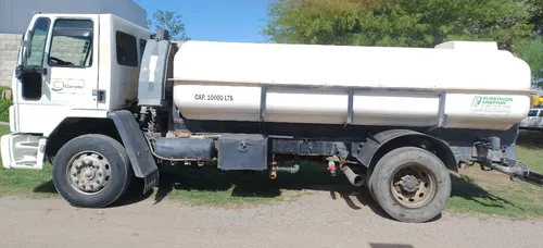 Camión Chasis Ford Cargo 1722 Regador