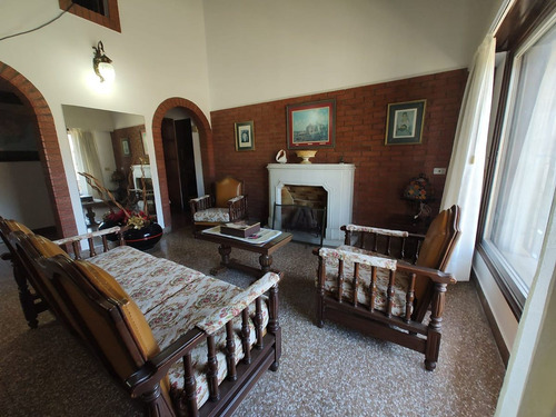 Venta Casa 3 Ambientes Ad. Sourdeaux Apto Credito