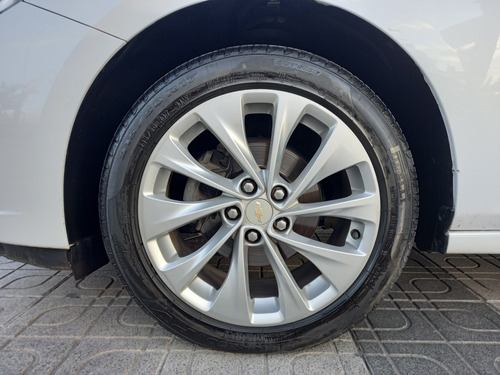 Chevrolet Cruze II 1.4 Sedan Lt