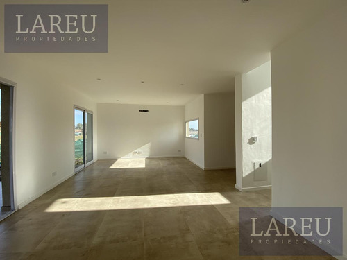 Santa Lucia . Venta A Estrenar Pilar