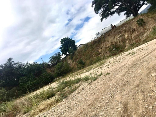 Terreno Plano En Carretera Tuxtla - Chiapa De Corzo Con Servicios.