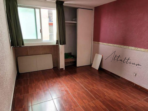 Departamento En Venta En Calzada San Simon, Col. San Simon, Cuauhtémoc Cdmx. Br-ru