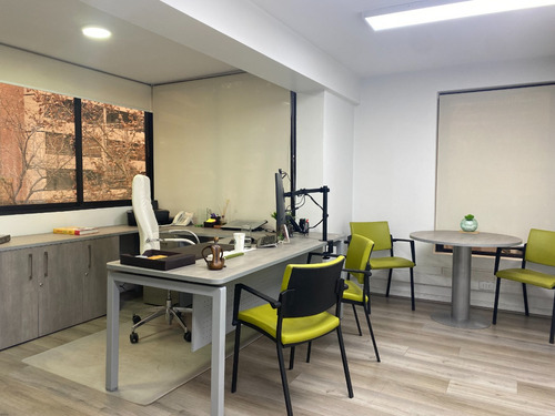 Oportunidad Inversionistas, Con 3 Est. Y Bodega En El Golf