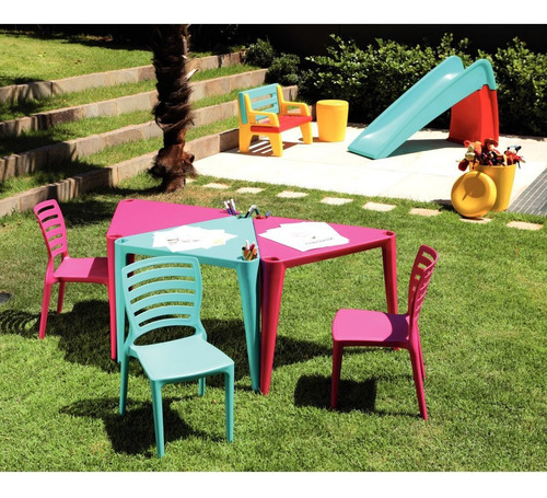 Mesa Infantil Tramontina Sofia Em Polipropileno Azul