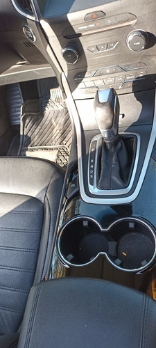 Imagen 23 de 24 de Ford Edge Sel