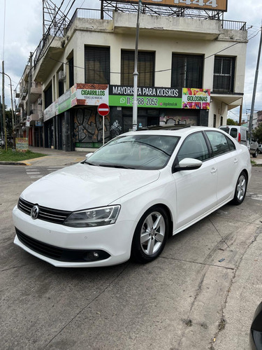 Volkswagen Vento 2.5 Luxury 170cv