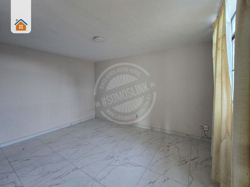 Casa En Venta Con Uso De Suelo Mixto En Ladron De Guevara Guadalajara Jalisco.