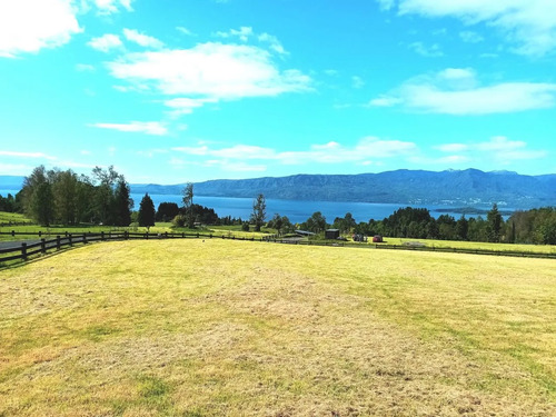 Parcela En Los Riscos,  Vistas Al Lago Y  Volcan Villarica