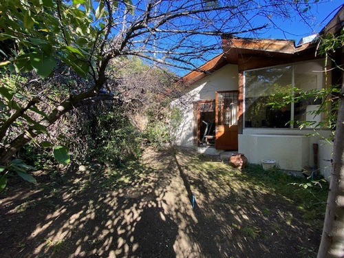 Casa En Venta De 5 Dorm. En Lo Barnechea