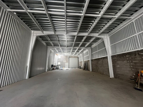 Bodega Comercial En Renta En San Juan Del Río, Querétaro