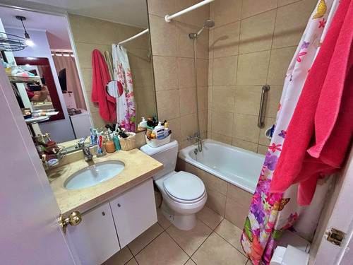 Piso 7 Dp. 2 Dorm 2 Baños 1 Box 1 Bodega José Domingo Cañas