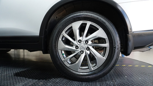 Imagen 10 de 15 de Nissan X-trail Exclusive 2 Filas 2017