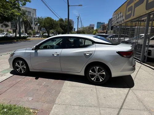 Nissan Sentra 2.0 Sense Cvt