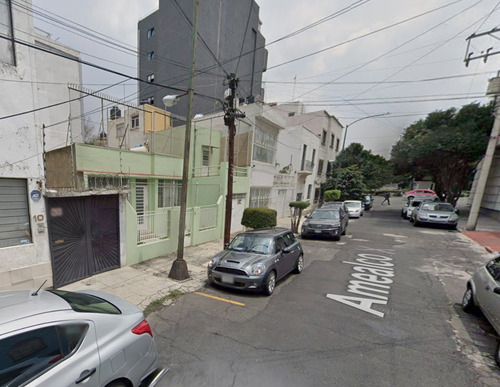 Casa En Colonia Roma Sur Calle Amealco #·14 Colonia Roma Sur Cuauhtémoc. Entre Tepic Y Baja California. Cerca Av. Monterrey, Medellín, Colonia Condesa, Uso 3 Niveles, Cus 400m2, 3 Viviendas. Fl19-za