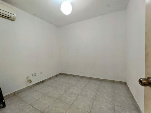 Imagen 13 de 19 de Belkliag/ Vende Casa En Valle De Oro Sn Diego Valencia (arci)