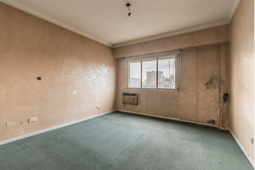 Imagen 17 de 30 de Venta Departamento Muy Luminoso De 4 Ambientes Con Dependencia En Balvanera