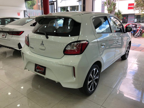 Imagen 2 de 12 de Mitsubishi Mirage