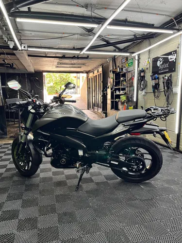 Dominar 400 Touring Modelo 2023