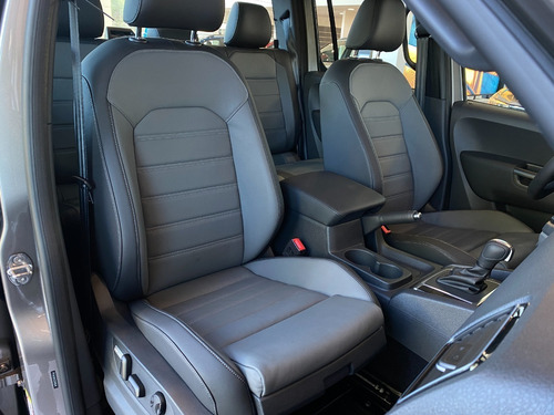 Imagen 10 de 20 de Volkswagen Amarok 3.0 V6 Highline LG 4