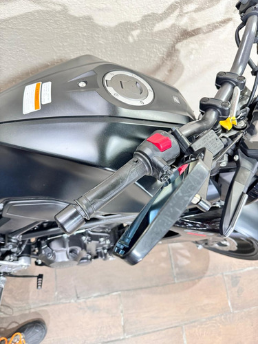 Honda Cb300 Abs, Prácticamente Nueva, 5800 Millas Originales