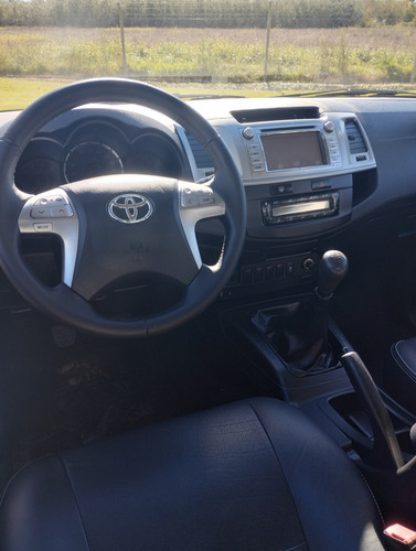 Toyota Hilux Pick-Up 3.0 Cd Srv Cuero I 171cv 4x2