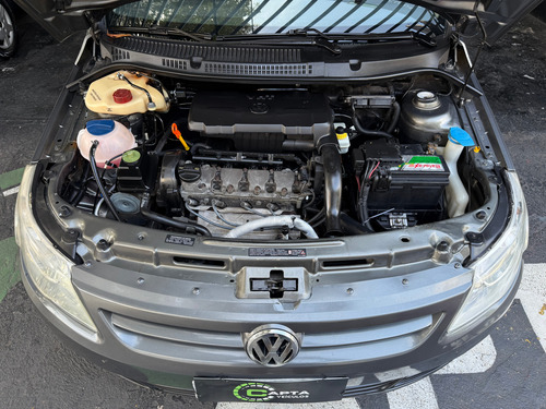 Volkswagen Voyage 1.0 Vht Total Flex 4p