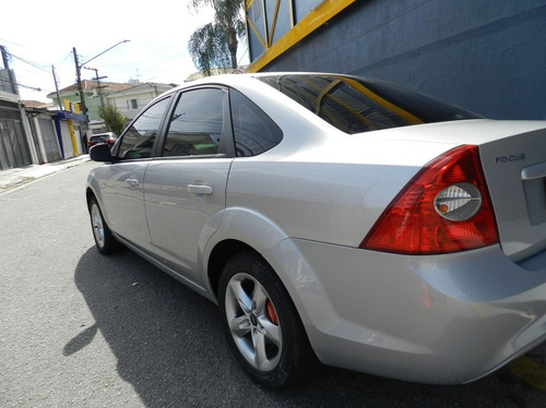 Imagem 7 de 15 de Ford Focus 2.0 Glx Sedan 16v