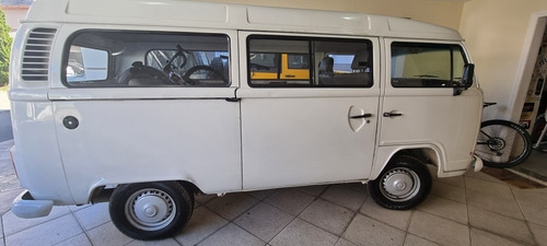 Volkswagen Kombi 2009 1.4 Lotação Total Flex 3p