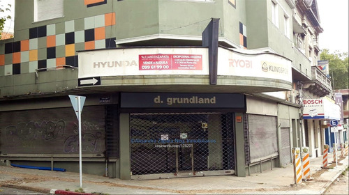 Venta Excelente Esquina Locales Comerciales Y Casa. Centro