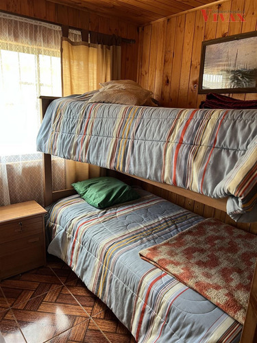 Cabaña En Venta De 3 Dorm. En Algarrobo