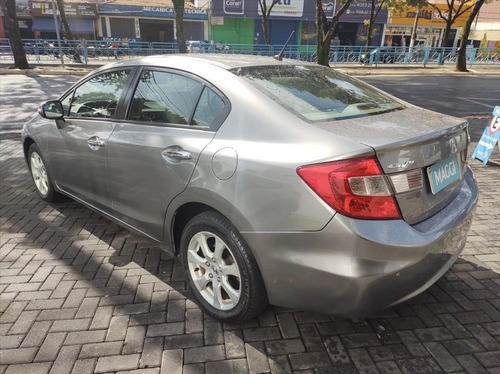 Imagem 7 de 15 de Civic 1.8 Exs 16v Flex 4p Automático