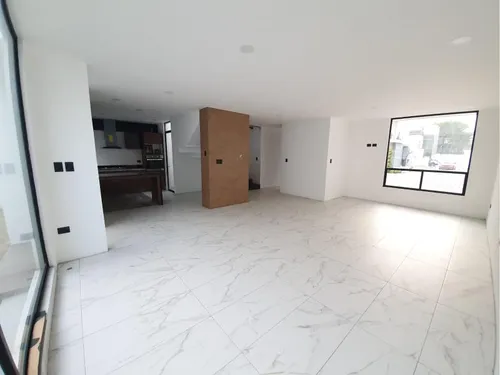 Casa En Venta En La Carcaña