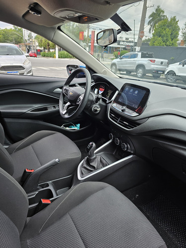 Chevrolet Onix plus 1.0 Lt 4p