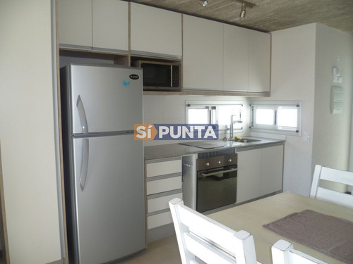Imagen 5 de 17 de Apartamento En Alquiler En La Barra