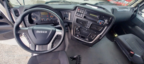 Imagem 10 de 10 de Iveco Hi-way 440 Trucado