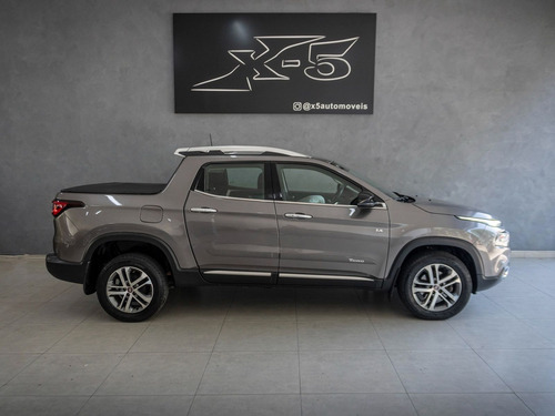 Fiat Toro Volcano 2.4 16V Flex Aut.