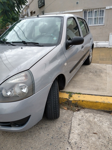 Renault Clio 2009 1.2