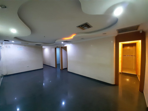 Imagen 2 de 7 de Alquiler Oficina 73 M2 Torre Sindoni, Av. Bolívar, Maracay, Aragua