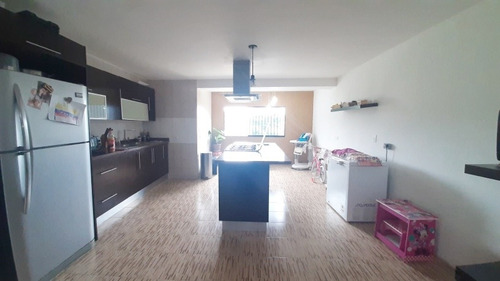 Imagen 6 de 30 de Turumo Casa En Venta Remodelada 140m2 3 H 3b 4 E Ref 35.000