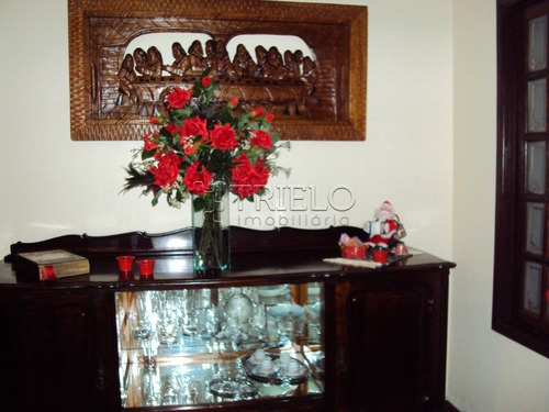 Imagem 8 de 14 de Venda - Chacara - 540m² - 3 Dorm. - Guararema - Mogi Das Cruzes - Sp - V-3554