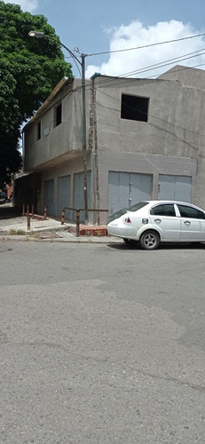 Imagen 3 de 10 de Alquiler De Local A Pie De Calle