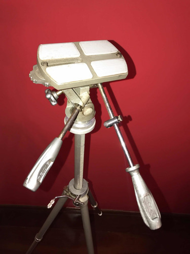 Tripé Gitzo Cremaillere 1 Super + Cabeça Gitzo R2 Manfrotto (Usado)