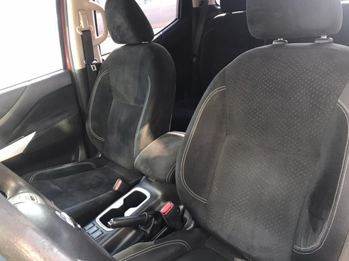 Imagen 10 de 11 de Nissan Frontier 2016 2.4 Le Mt