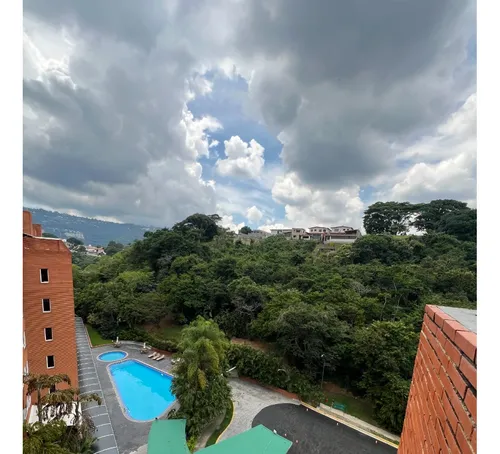 Se Vende Ph 333m2. Macaracuay