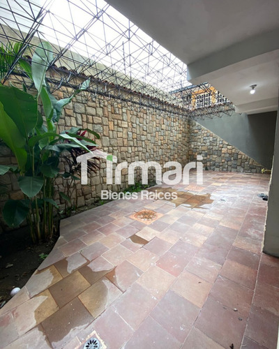 Imagen 10 de 12 de Town House En Alquiler Urb San Jacinto Ia