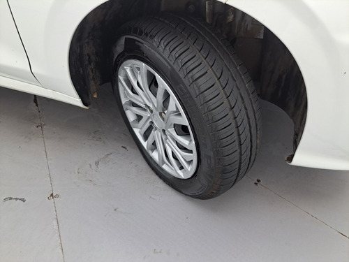 Fiat Cronos 1.3 FIREFLY FLEX DRIVE MANUAL