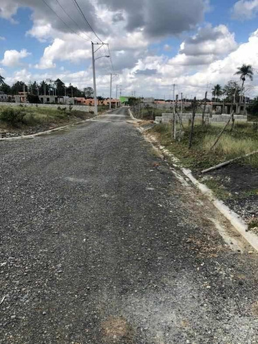 Imagen 11 de 14 de Ventas De Solares, Casas Y Apartamentos.