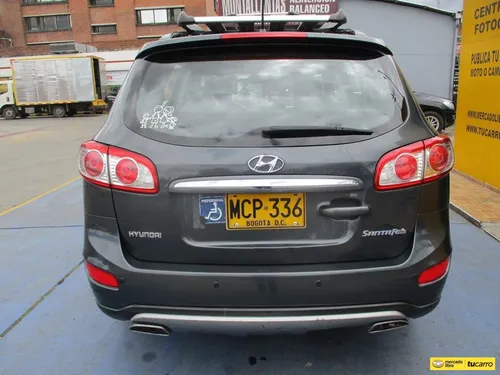 Hyundai Santa Fe Gl 4x2 2400cc Mt Aa